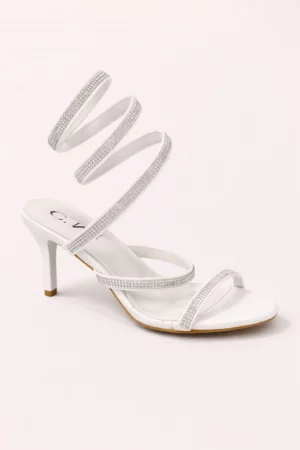 Sandale à talon et brides strassées