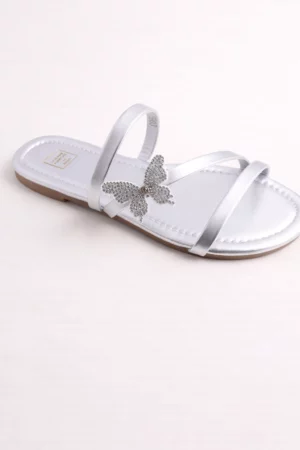 5903A Claquettes plates à détail papillon