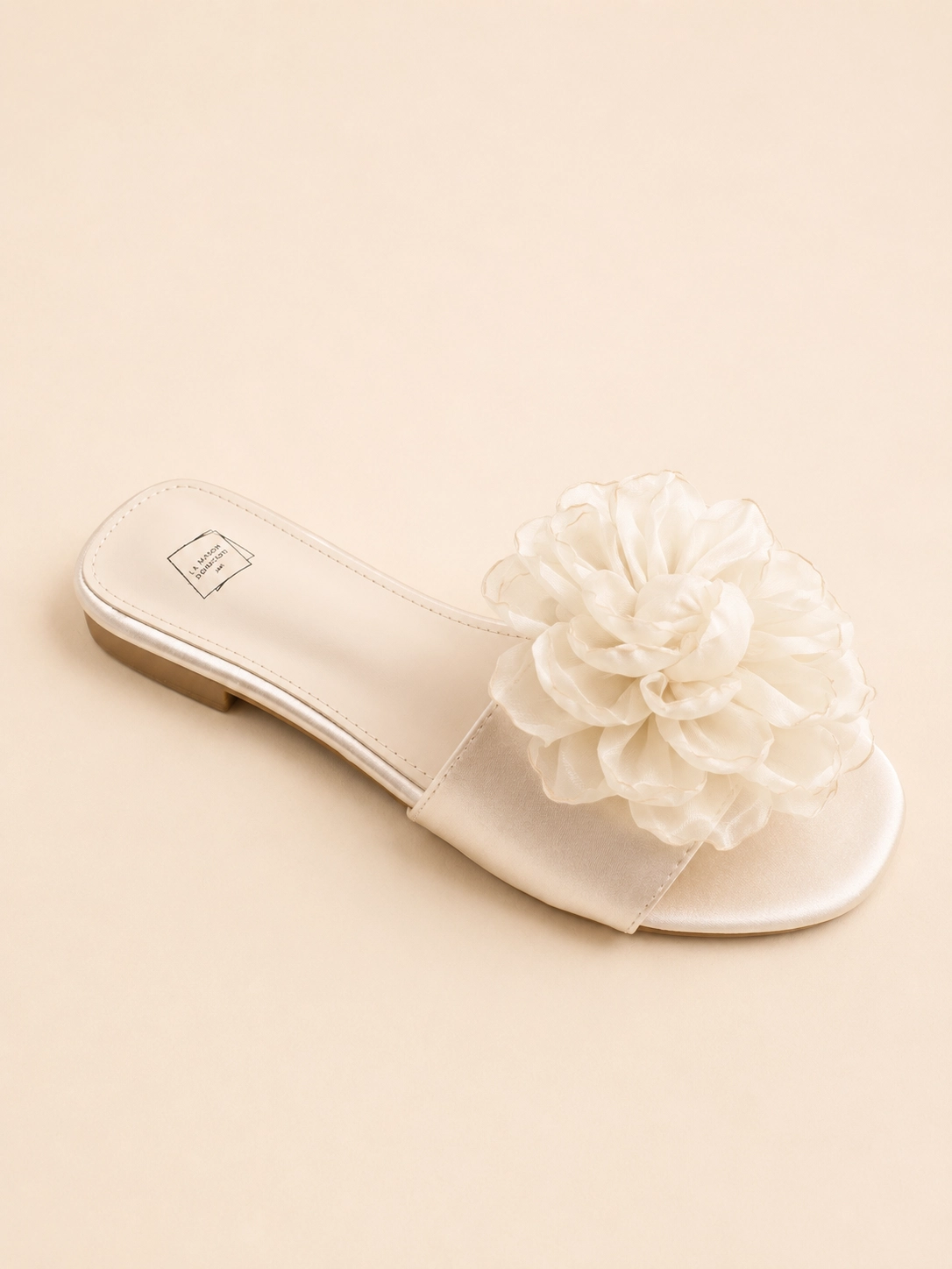 Claquette à fleur – Image 2